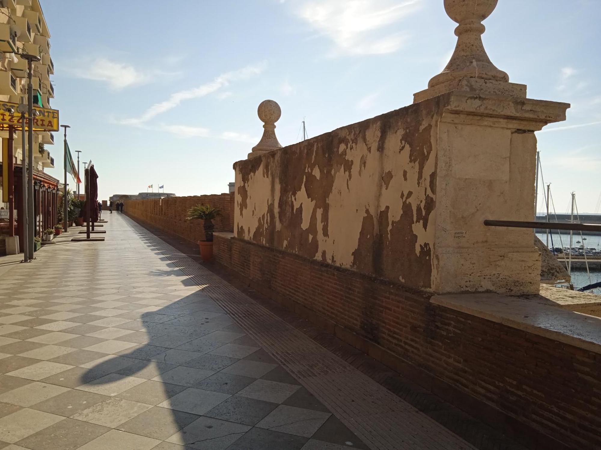 Stanze Al Porto Apartment Civitavecchia Exterior foto